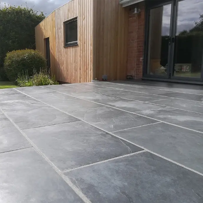 Outdoor Tiler